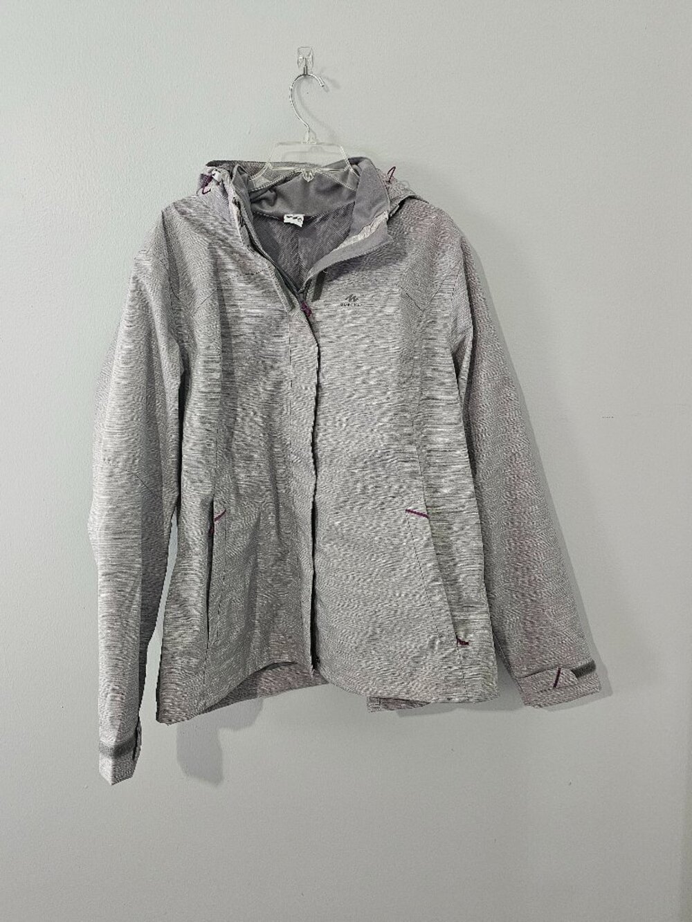 Decathlon Quechua 2XL Gray Hooded Hiking Jacket Windbreaker Waterproof Shell
